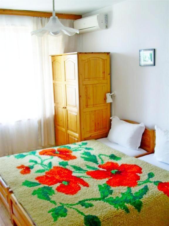Guest House Villa Katty بالشيك الغرفة الصورة