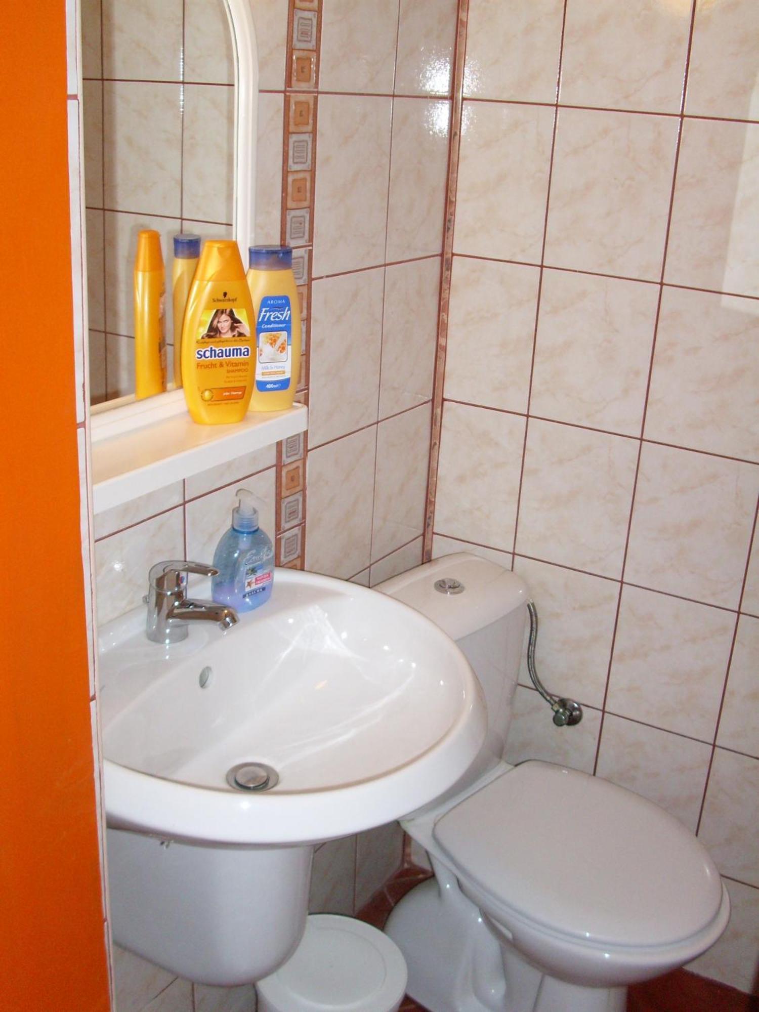 Guest House Villa Katty بالشيك المظهر الخارجي الصورة