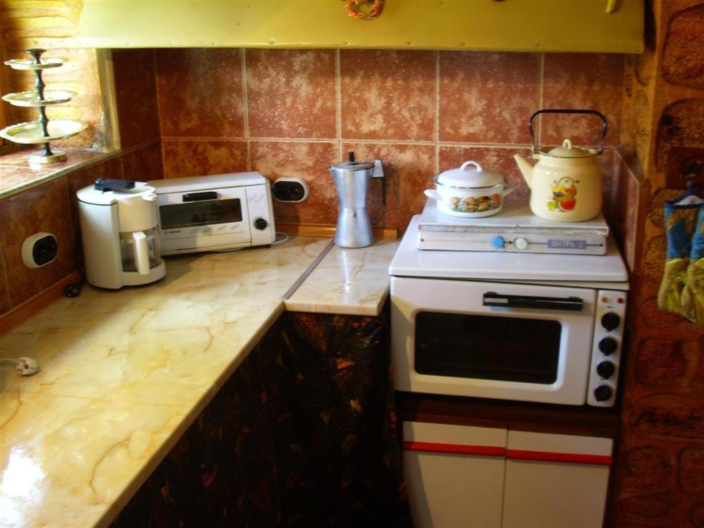 Guest House Villa Katty بالشيك المظهر الخارجي الصورة